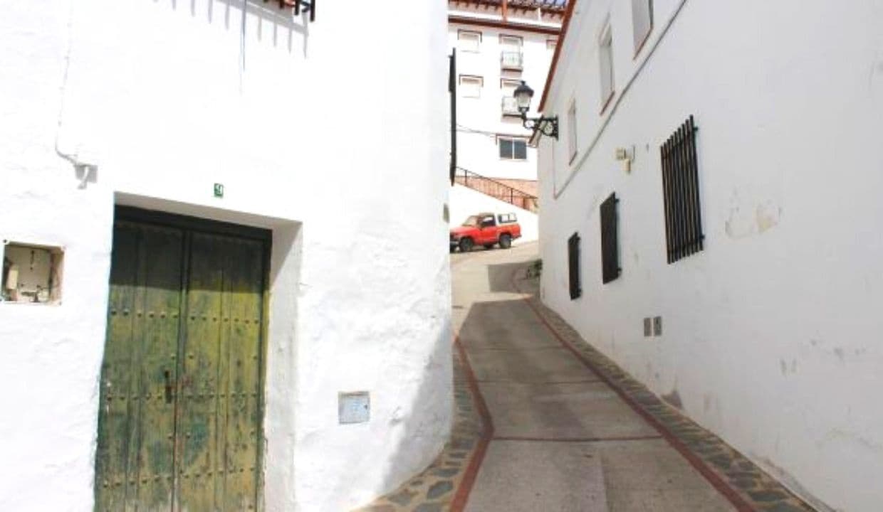 3 soveværelse Byhus til salg i Canillas de Albaida - € 67.000 (Ref: 7357805)