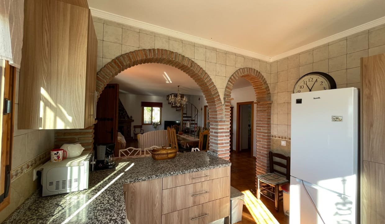 4 sypialnia Finka/Dom wiejski do wynajęcia w Competa z basenem garażem - 1 800 € (Ref: 7506569)
