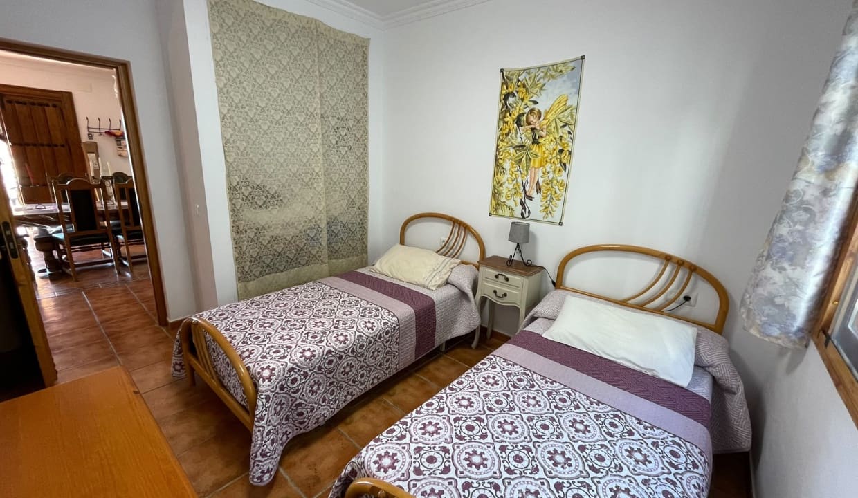 4 sypialnia Finka/Dom wiejski do wynajęcia w Competa z basenem garażem - 1 800 € (Ref: 7506569)