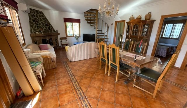 4 Zimmer Finca/Landgut zu vermieten in Cómpeta mit Pool Garage - 1.800 € (Ref: 7506569)