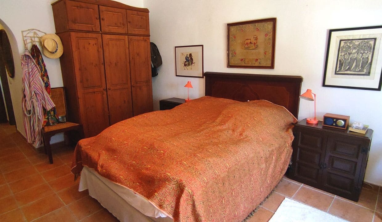 3 camera da letto Villa da affittare in Competa con piscina garage - 1.200 € (Rif: 7537532)