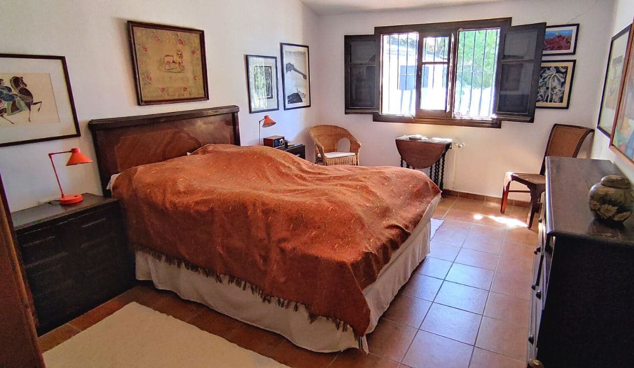3 camera da letto Villa da affittare in Competa con piscina garage - 1.200 € (Rif: 7537532)