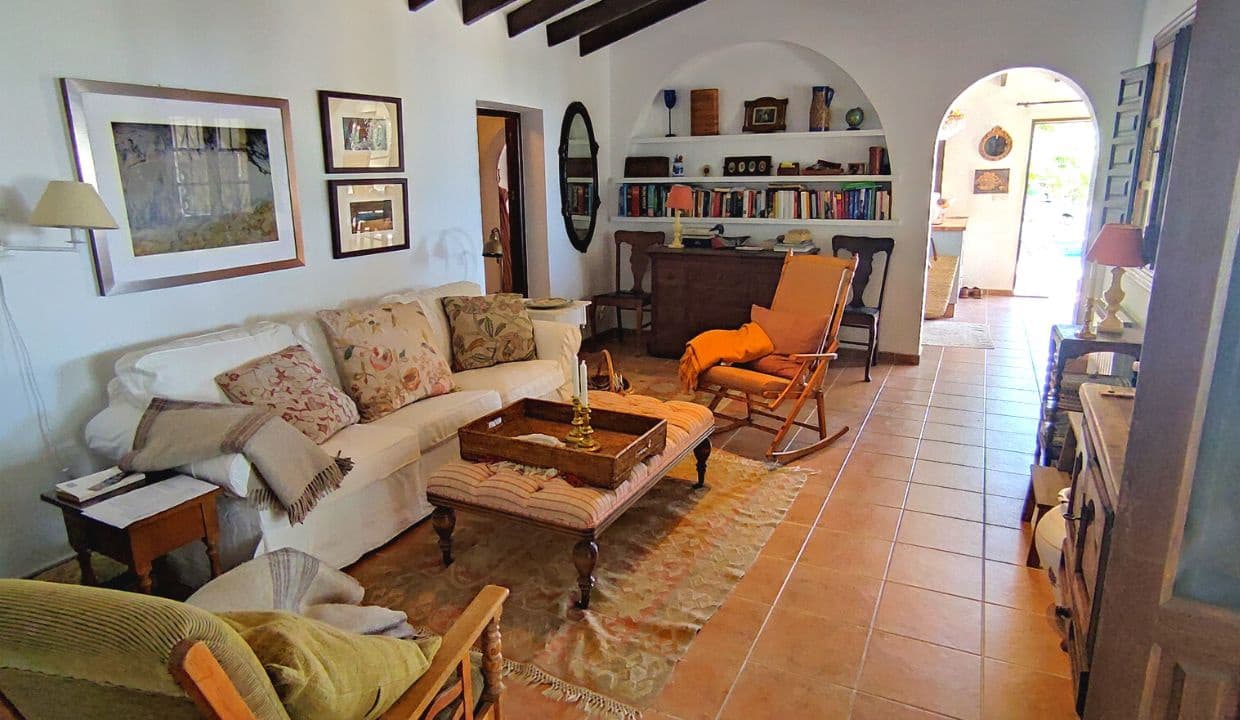 3 camera da letto Villa da affittare in Competa con piscina garage - 1.200 € (Rif: 7537532)