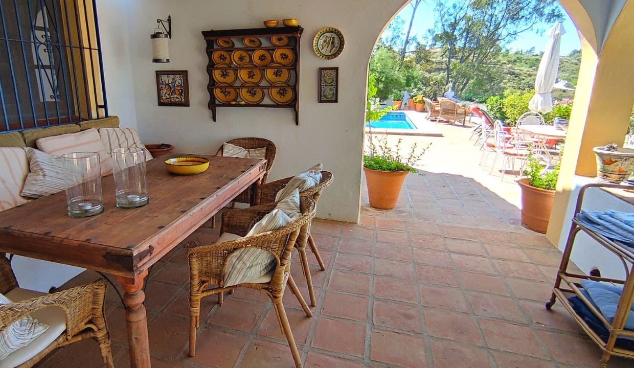 3 camera da letto Villa da affittare in Competa con piscina garage - 1.200 € (Rif: 7537532)