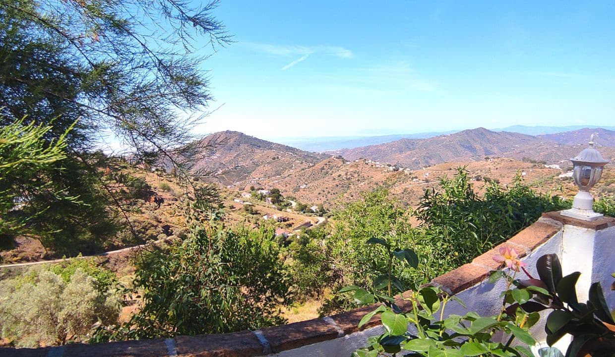 3 camera da letto Villa da affittare in Competa con piscina garage - 1.200 € (Rif: 7537532)