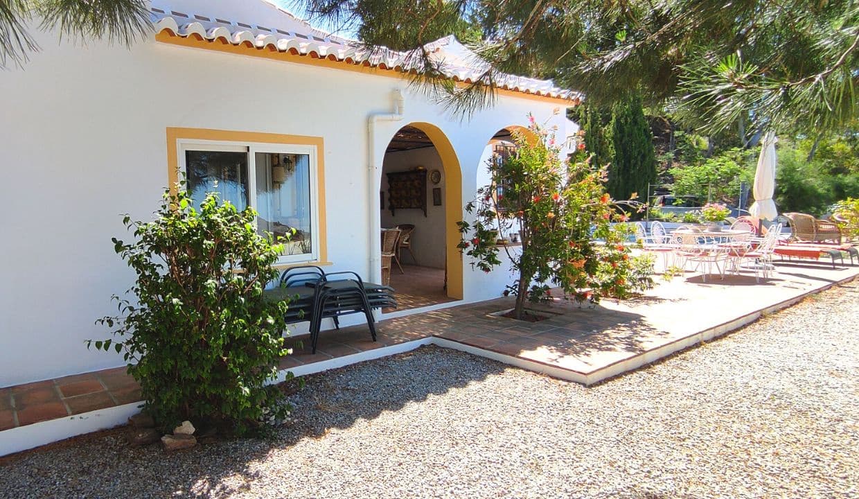 3 camera da letto Villa da affittare in Competa con piscina garage - 1.200 € (Rif: 7537532)