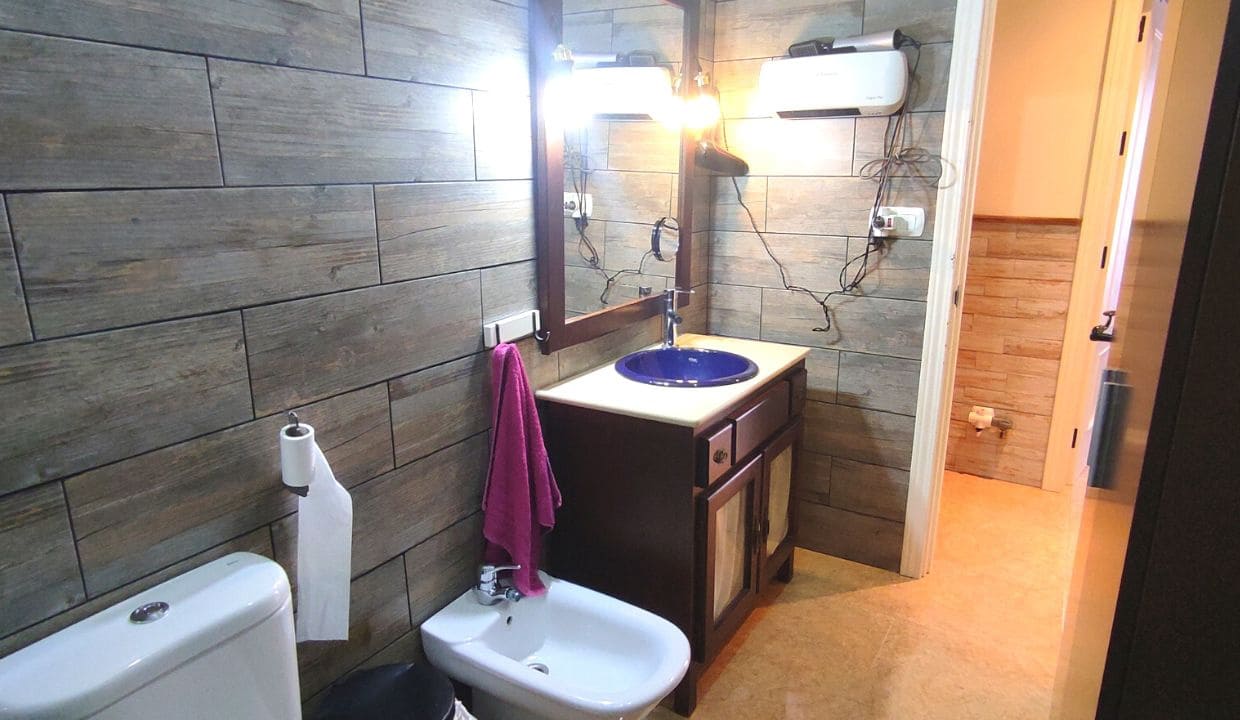 4 soveværelse Byhus til salg i Competa med garage - € 197.500 (Ref: 7654273)