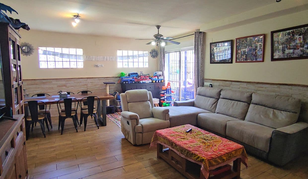 4 soveværelse Byhus til salg i Competa med garage - € 197.500 (Ref: 7654273)