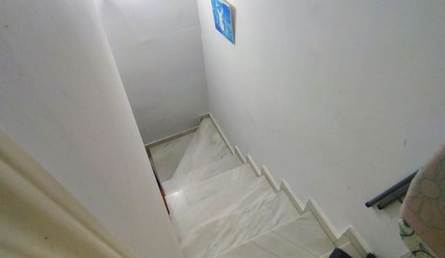 4 soverom Hus til salgs i Cómpeta med garasje - € 197 500 (Ref: 7654273)