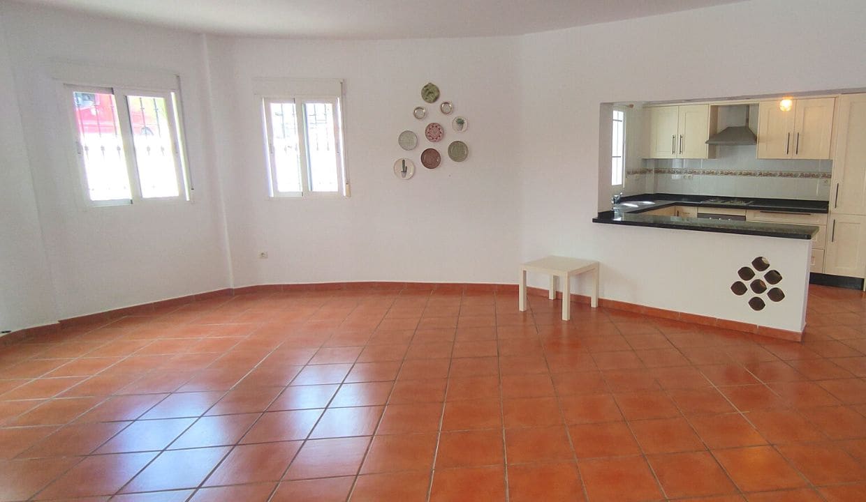 5 soveværelse Villa til salg i Competa med swimmingpool - € 399.000 (Ref: 7724306)