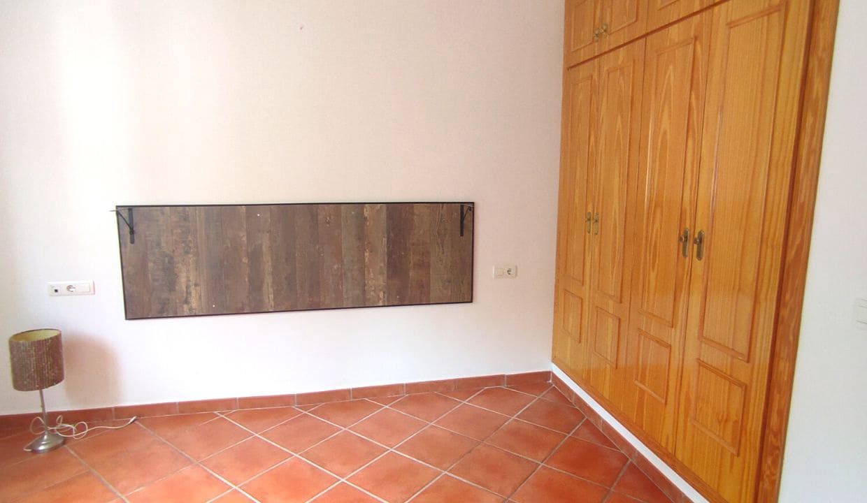 5 soveværelse Villa til salg i Competa med swimmingpool - € 399.000 (Ref: 7724306)