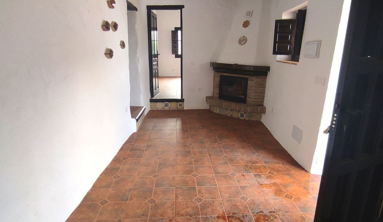 5 soveværelse Villa til salg i Competa med swimmingpool - € 399.000 (Ref: 7724306)