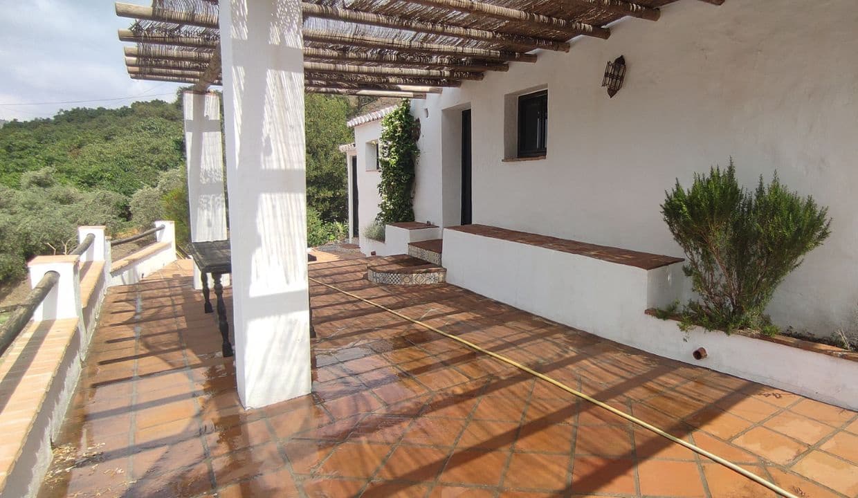 5 soveværelse Villa til salg i Competa med swimmingpool - € 399.000 (Ref: 7724306)