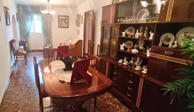 4 sovrum Hus till salu i Sayalonga - 206 500 € (Ref: 7797824)