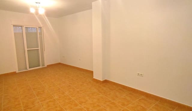 2 sovrum Hus till salu i Sayalonga med garage - 199 000 € (Ref: 7856337)