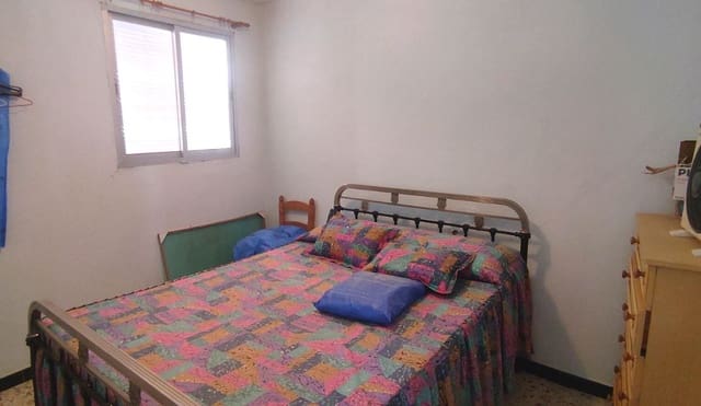 12 soveværelse Byhus til salg i Canillas de Albaida - € 240.000 (Ref: 7876969)