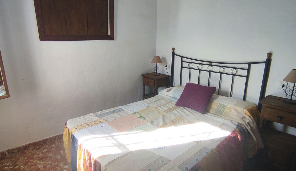 3 soveværelse Villa til salg i Sedella med swimmingpool - € 225.000 (Ref: 7912907)