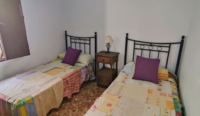 3 soverom Villa til salgs i Sedella med svømmebasseng - € 225 000 (Ref: 7912907)