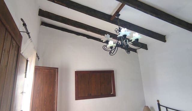 3 soverom Villa til salgs i Sedella med svømmebasseng - € 225 000 (Ref: 7912907)