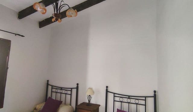 3 soverom Villa til salgs i Sedella med svømmebasseng - € 225 000 (Ref: 7912907)