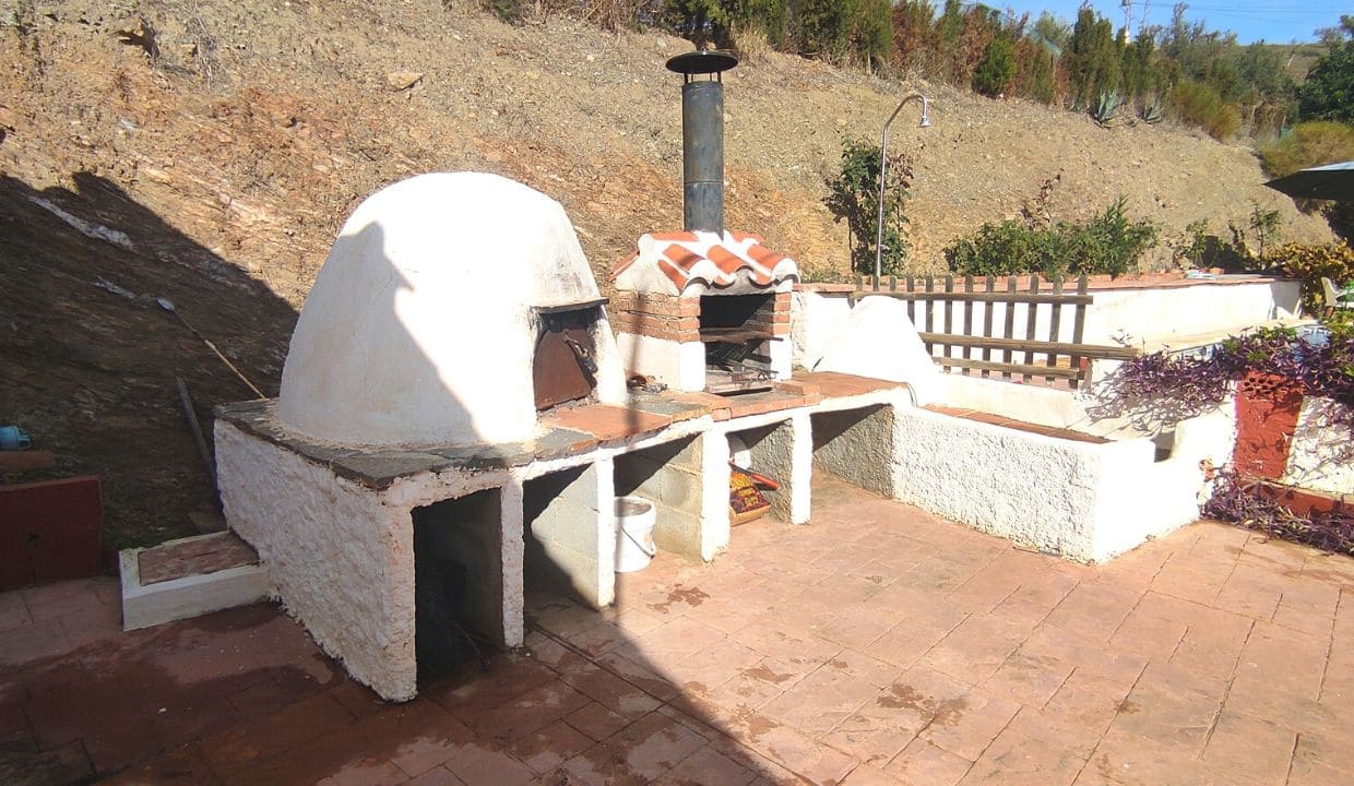 3 soveværelse Villa til salg i Sedella med swimmingpool - € 225.000 (Ref: 7912907)