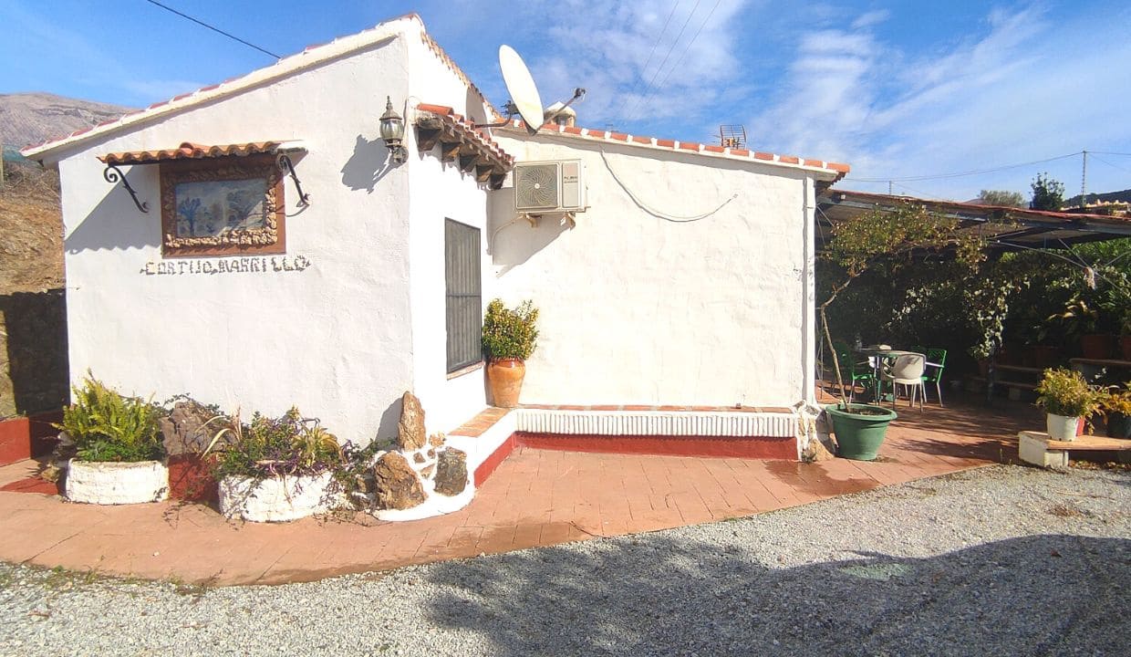 3 soveværelse Villa til salg i Sedella med swimmingpool - € 225.000 (Ref: 7912907)