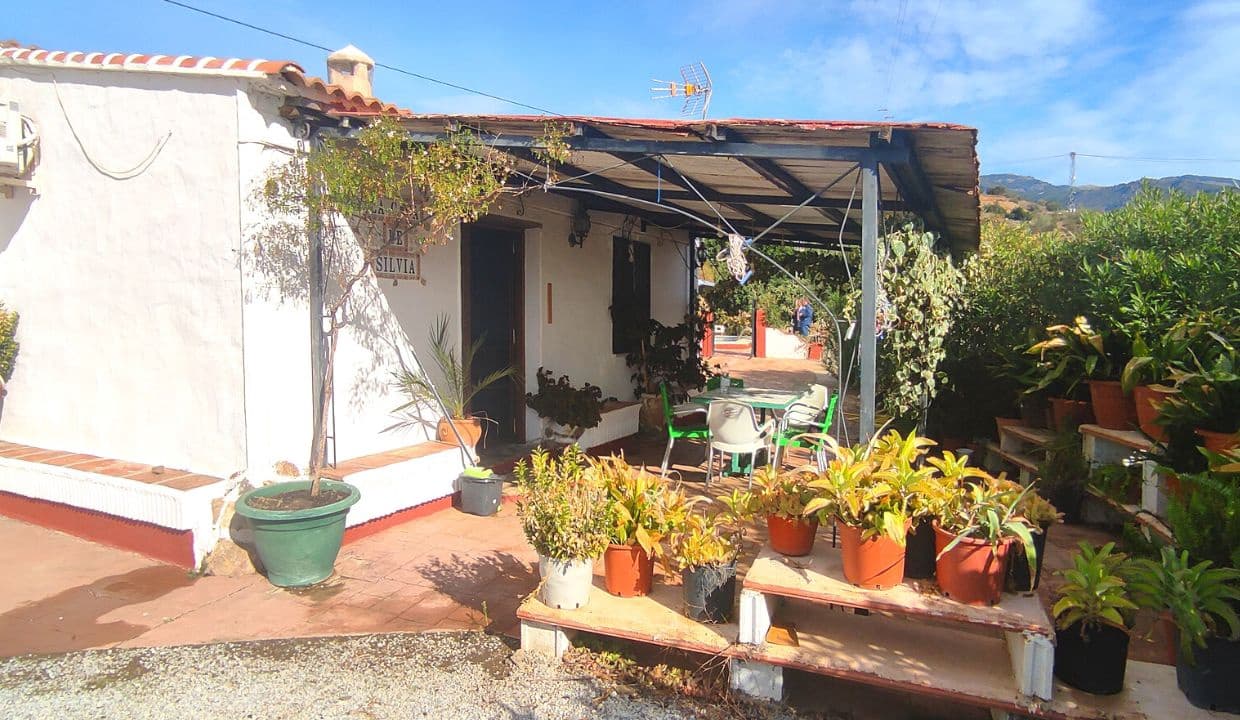 3 soveværelse Villa til salg i Sedella med swimmingpool - € 225.000 (Ref: 7912907)