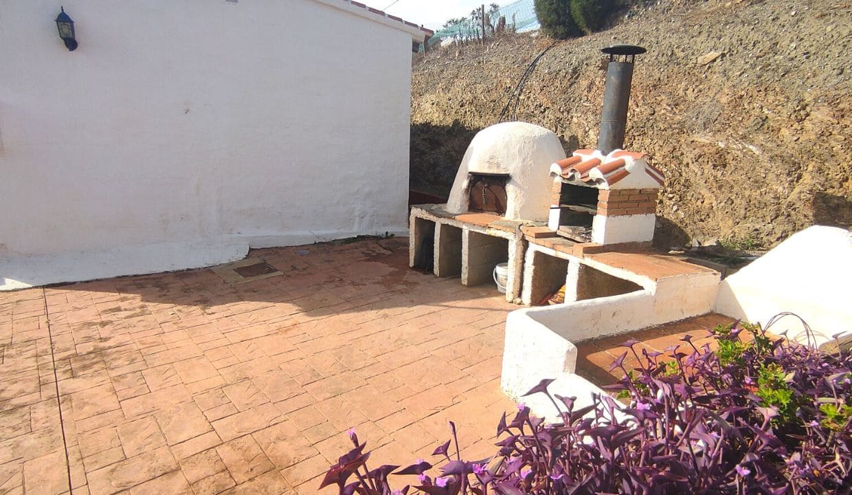 3 soveværelse Villa til salg i Sedella med swimmingpool - € 225.000 (Ref: 7912907)