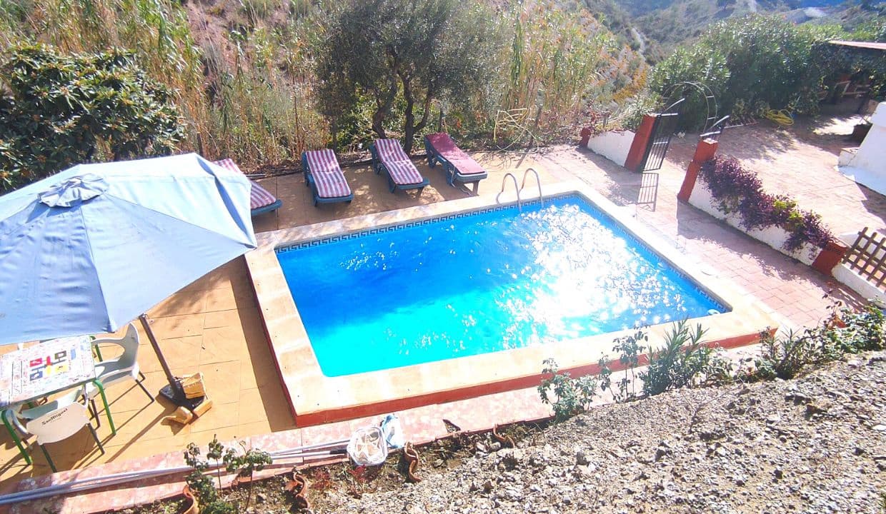 3 soveværelse Villa til salg i Sedella med swimmingpool - € 225.000 (Ref: 7912907)