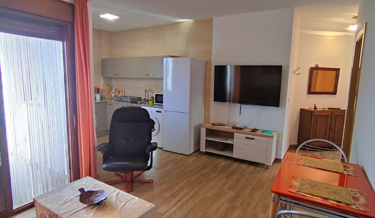 1 soverom Leilighet til leie i Competa med svømmebasseng - € 650 (Ref: 7962514)