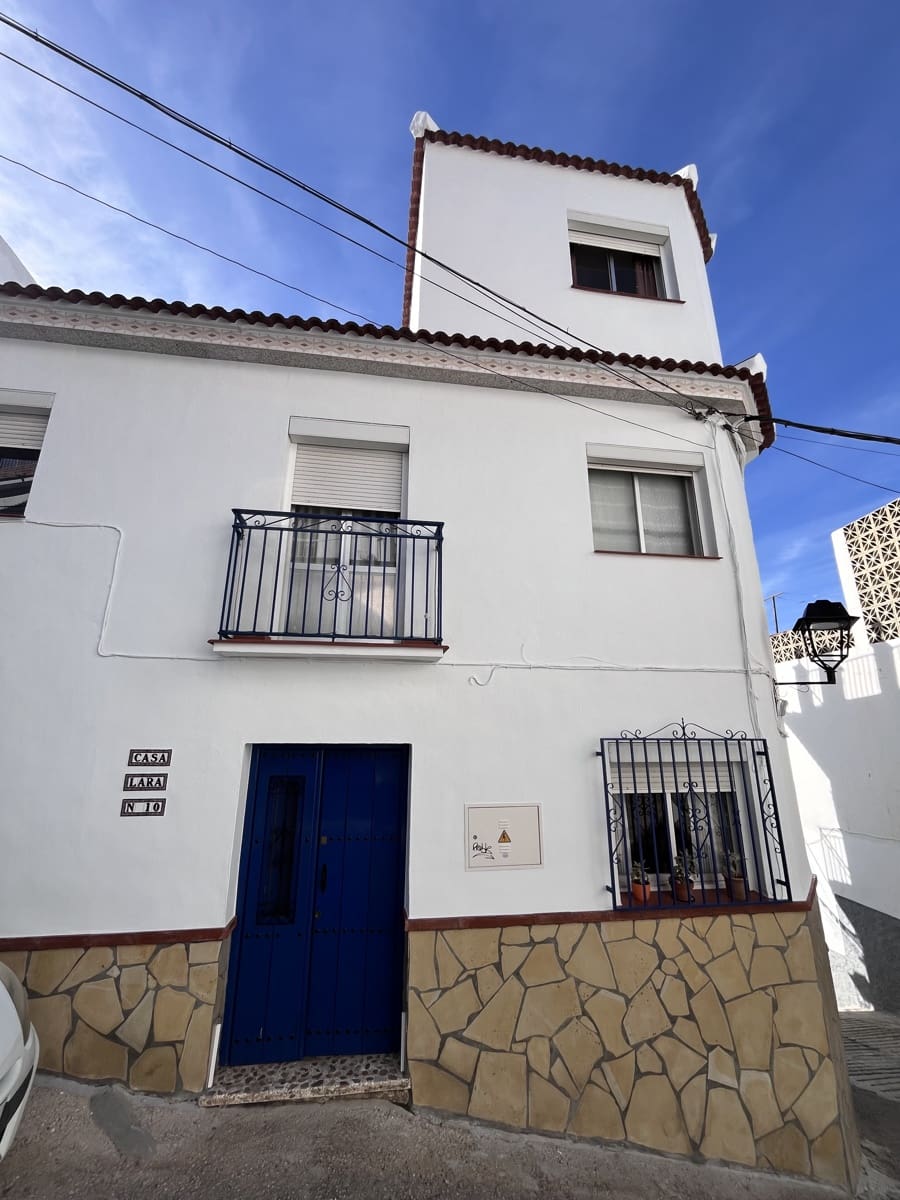 Casa de 3 habitaciones en Cómpeta en alquiler - 920 € (Ref: 8148690)