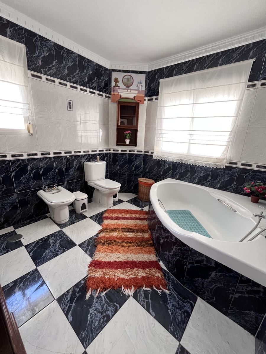 Casa de 3 habitaciones en Cómpeta en alquiler - 920 € (Ref: 8148690)