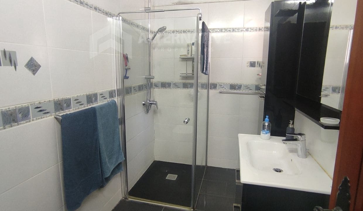 2 soveværelse Villa til salg i Competa med garage - € 249.000 (Ref: 8318742)