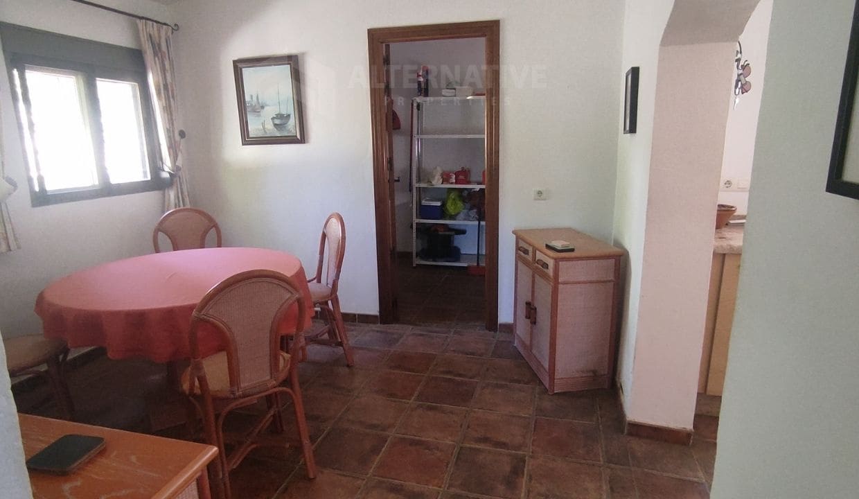 2 soveværelse Villa til salg i Competa med garage - € 249.000 (Ref: 8318742)