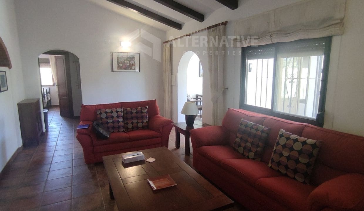 2 soveværelse Villa til salg i Competa med garage - € 249.000 (Ref: 8318742)