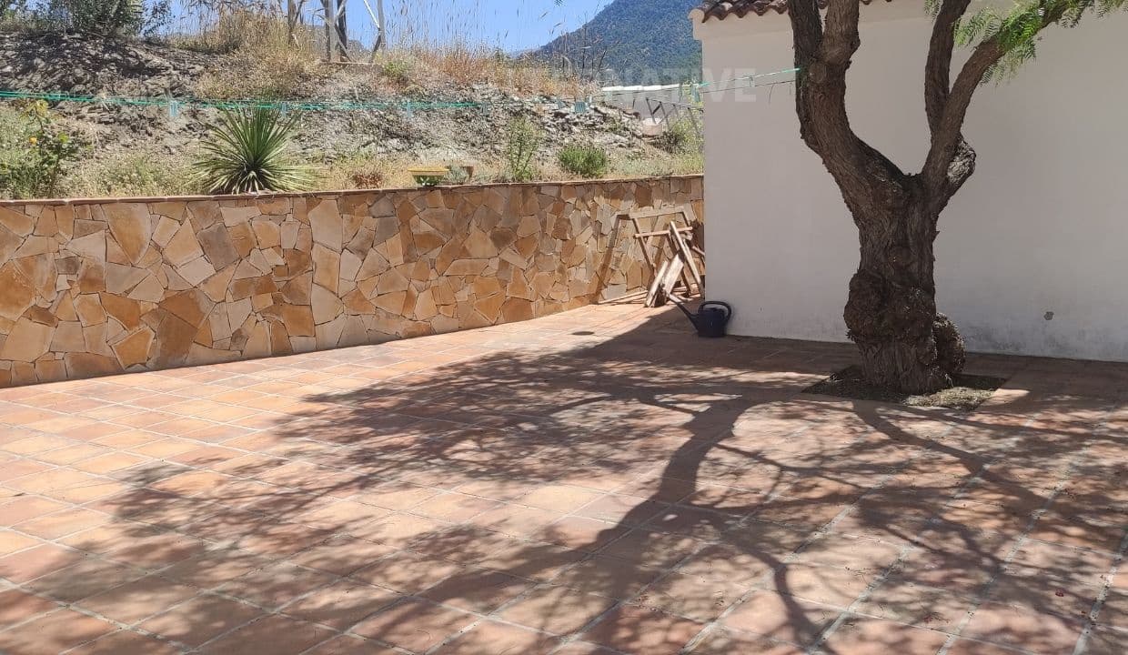 2 soveværelse Villa til salg i Competa med garage - € 249.000 (Ref: 8318742)