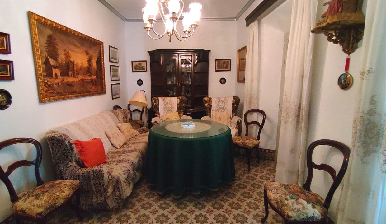 9 quarto Casa em Banda para venda em Competa - 290 000 € (Ref: 8386045)