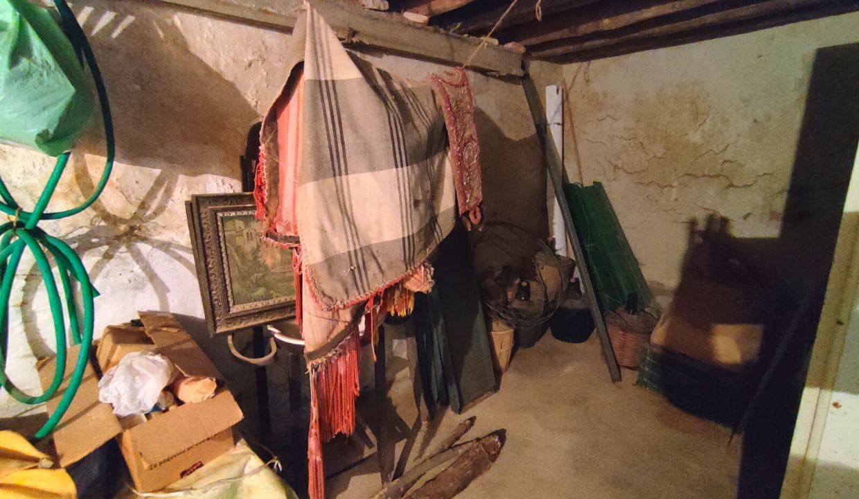 9 quarto Casa em Banda para venda em Competa - 290 000 € (Ref: 8386045)