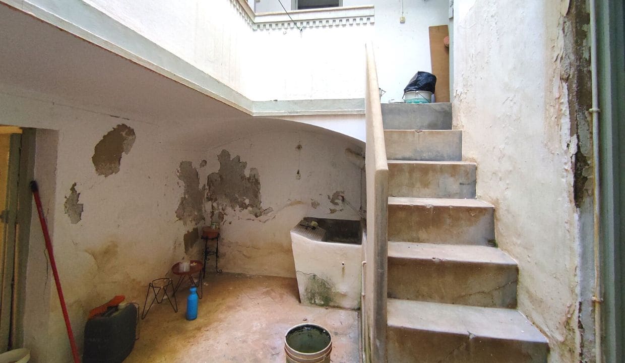 9 quarto Casa em Banda para venda em Competa - 290 000 € (Ref: 8386045)