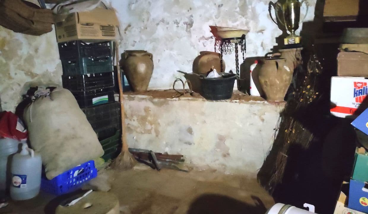 9 quarto Casa em Banda para venda em Competa - 290 000 € (Ref: 8386045)