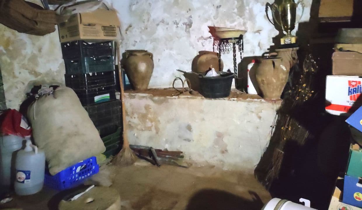 9 quarto Casa em Banda para venda em Competa - 290 000 € (Ref: 8386045)