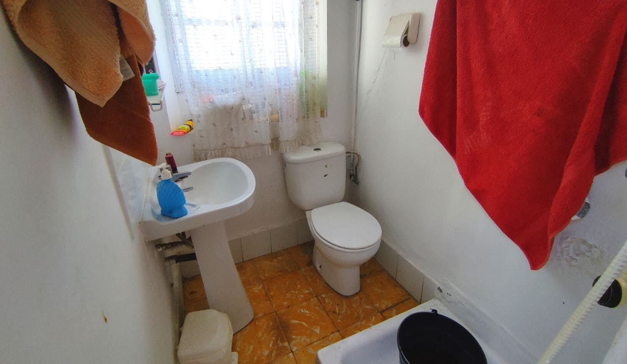 9 quarto Casa em Banda para venda em Competa - 290 000 € (Ref: 8386045)