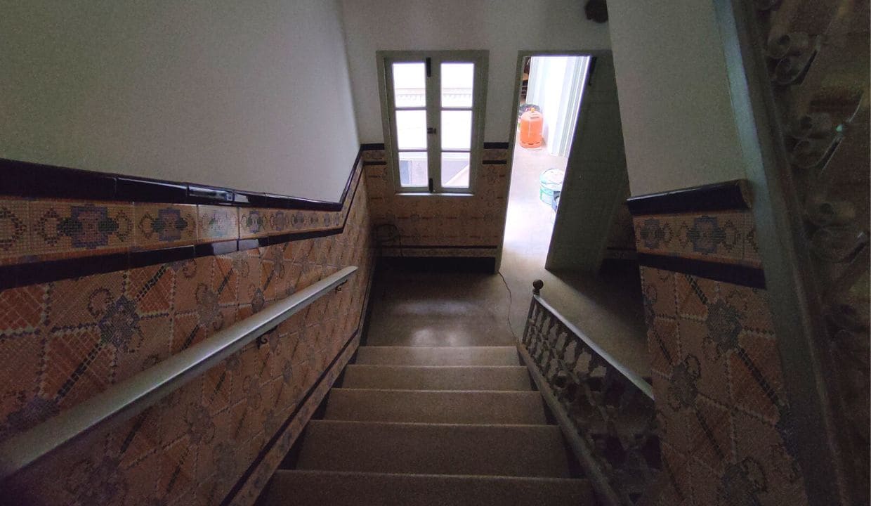 9 quarto Casa em Banda para venda em Competa - 290 000 € (Ref: 8386045)