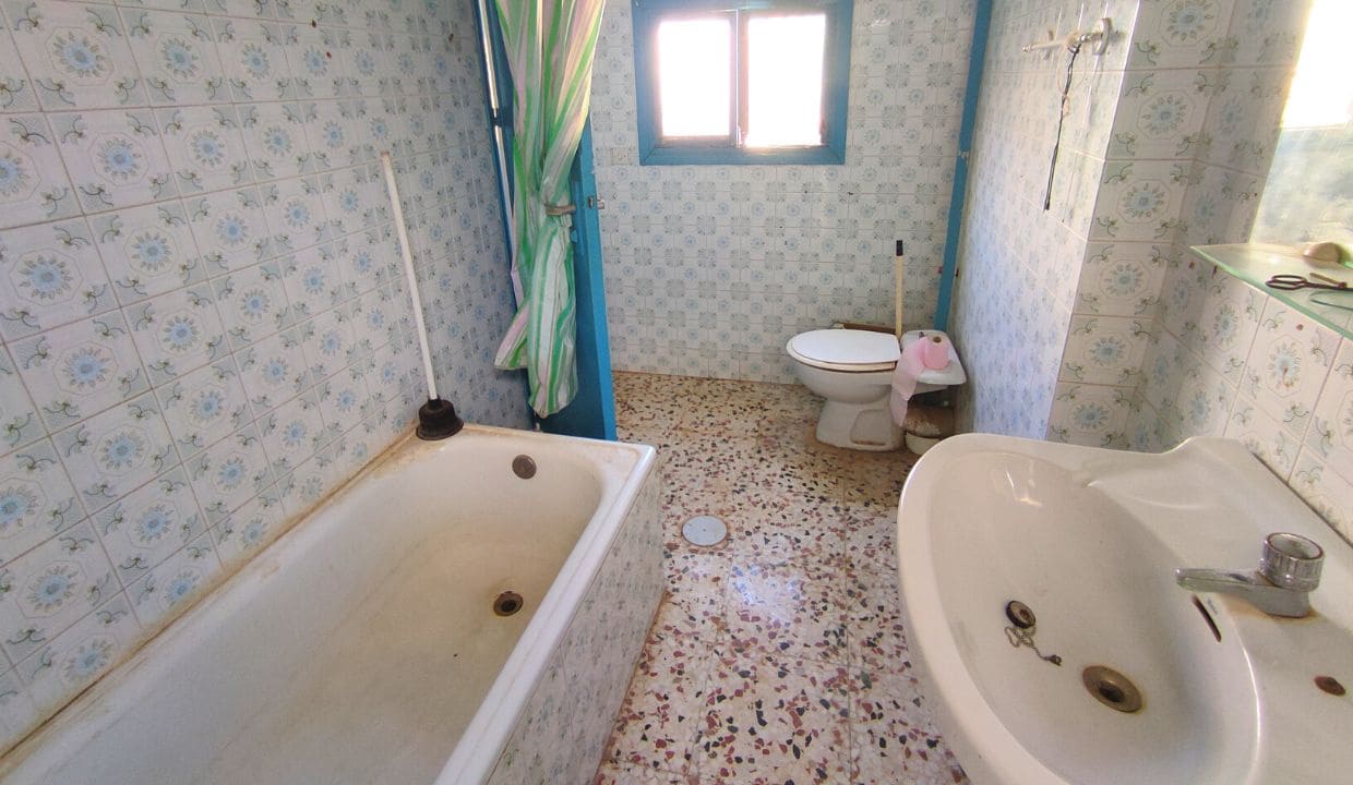 9 quarto Casa em Banda para venda em Competa - 290 000 € (Ref: 8386045)