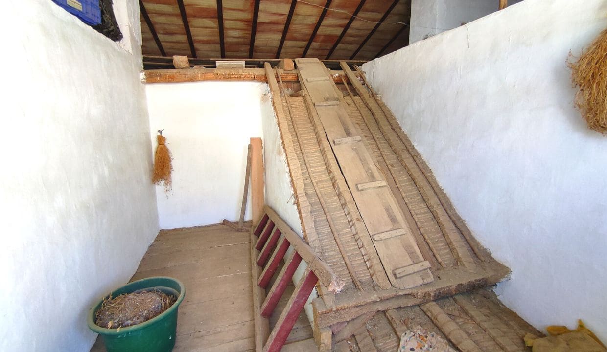 9 quarto Casa em Banda para venda em Competa - 290 000 € (Ref: 8386045)