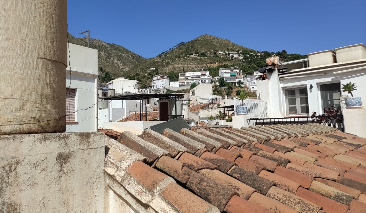 9 quarto Casa em Banda para venda em Competa - 290 000 € (Ref: 8386045)