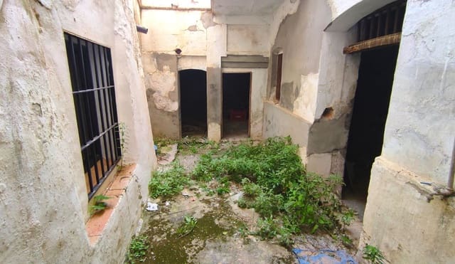 9 sypialnia Dom na sprzedaż w Cómpeta - 290 000 € (Ref: 8386045)