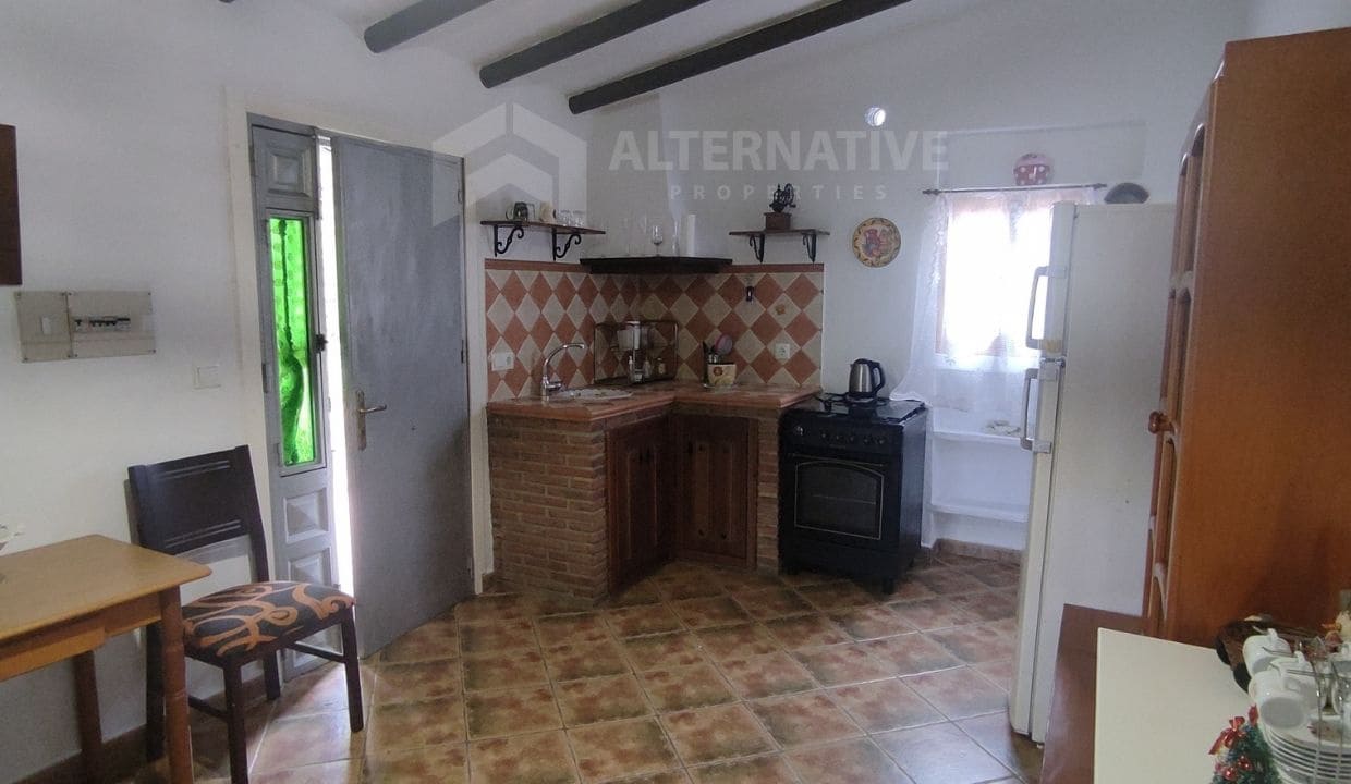 3 soveværelse Villa til leje i Competa - € 1.020 (Ref: 8403919)