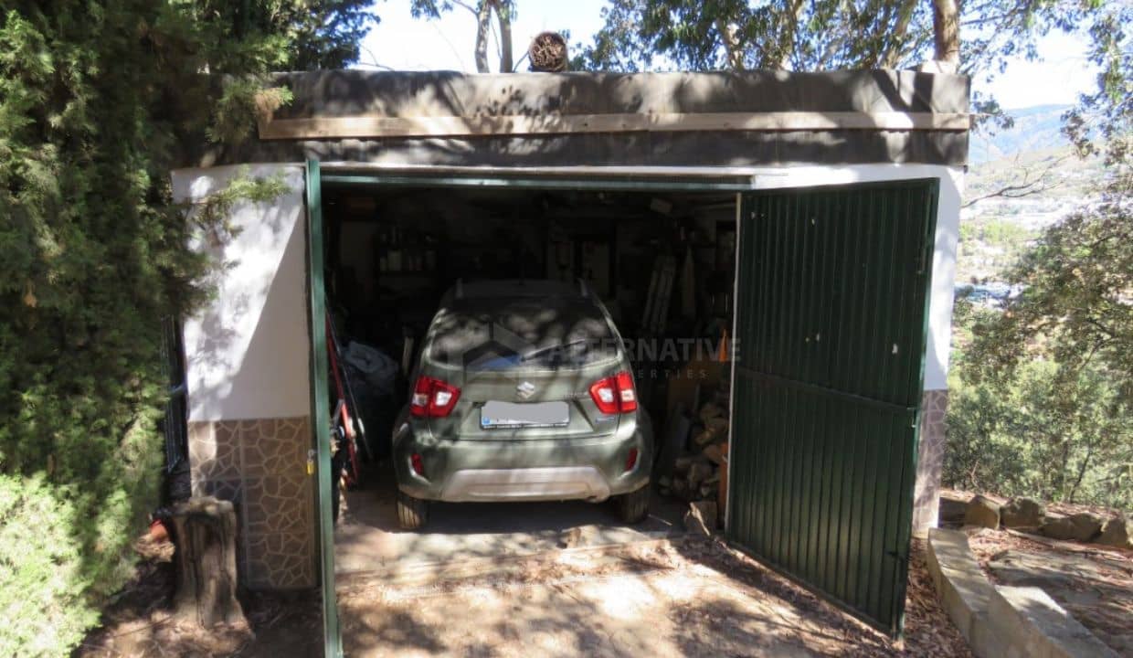 3 soveværelse Villa til salg i Competa med garage - € 240.000 (Ref: 8439580)