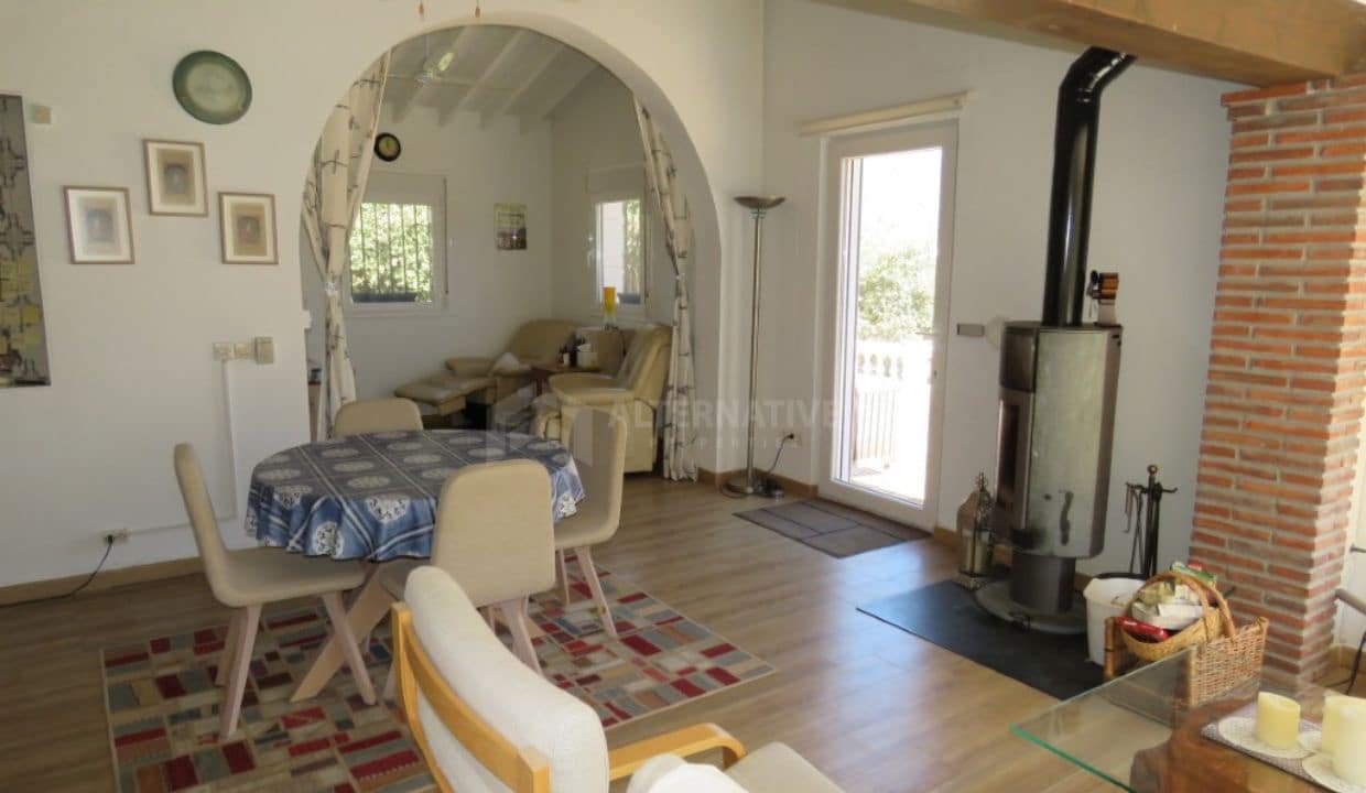 3 soveværelse Villa til salg i Competa med garage - € 240.000 (Ref: 8439580)